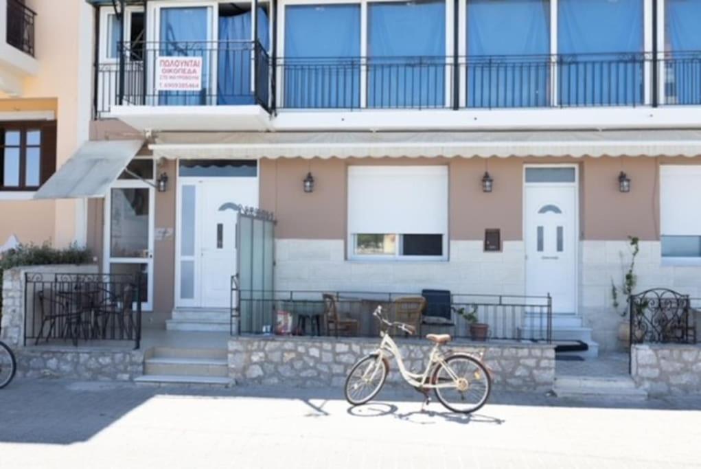 Aigli Guest House Gythio Exterior photo
